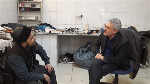 Kaymakamımız Yusuf Ziya ÇELİKKAYA' nın Özbek asıllı Esnaf Emin KEMAL' i ziyaretleri.